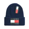 Nouveau bonnet de mode hommes femmes chapeaux de créateurs de qualité supérieure casquette de crâne tricotée classique badge de broderie sports de plein air chapeau de laine femmes bonnets décontractés H-6