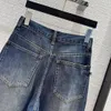 Pantaloni in denim da donna Pantaloni casual con lettera triangolare Jeans lunghi strappati alla moda Abiti per quattro stagioni Qualità straordinaria con portamonete SML