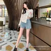 Damesjeansontwerper Hoge kwaliteit Chique lente/zomer 2023 Nieuwe Lingge Jacquard Double Button Taille Denim Shorts For Women 7Slt