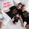 Passende Familien-Outfits zur ersten Weihnachtsfeier des geborenen Babys Neuheit Passende Familien-Outfits für Weihnachten Vater Mutter Kinder T-Shirts Baby angekündigt 231107