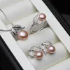 Set di gioielli da sposa Orecchini di perle Collana con pendente Anello per le donne Set di gioielli con perle bianche d'acqua dolce naturale Set di gioielli in argento sterling 925 Regalo 231108