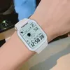 Horloges Multifunctionele digitale horloges Dames Lichtgevende elektronische handklok Meisjesmode Origineel Rechthoek Dames Zwart