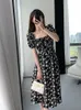 Casual Dresses Vintage French Sexy BodyCon Black Flower Square Collar Office Ladies Midi Chiffon Dress Party Elegant Summer Apparel 230408