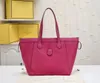 2023 New Handle Carge Canvas Beach Bag حقيبة أحدث حقيبة كتف أصلية مصممين فاخرين أكياس يدوي Fashions كلاسيكيات Rhandbag Fashions العلامات التجارية