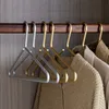 Kleiderbügel-Racks 5-teiliger beschichteter Kleiderbügel aus massiver Aluminiumlegierung nahtloser mattgoldener Kleiderbügel Hosen-Pullover-Aufbewahrungsregal Kleiderschrank-Organizer 230408