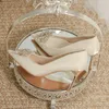 Chaussures habillées Élégant Stiletto chaussures de mariage talons hauts femmes portant des chaussures habillées pointues femmes cristal artificiel cristal talons hauts 231108