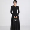 Casual Dresses Spring Vintage Hollow Out Sticked Dress Solid Color Round Neck LongeeLeD Slim A-Line Women Sexy Lady Black Robes