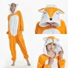 Pyjama's Kinderen Schattige Animal Jumpsuits met capuchon Warme pyjama's voor volwassenen Kigurumi Onesies Familie Bijpassende Cartoon Stitch Kinderoveralls Pijama 231108
