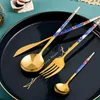 Geschirr-Sets Essbesteck Edelstahl Gabeln Löffel und Messer Set Weihnachtsfeier Geschirr Tisch Gold Salat