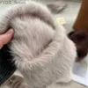 Czapki czapki/czaszki 2022 Rabbit Fur Fur Fur Fur Fur Fort For For Women Knited Puszysty Beanie Modna Moda ciepła pluszowa czaszka Grube Hats Hats YQ231108
