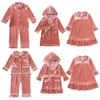 Pijamas da criança do bebê meninos meninas veludo pijamas de natal conjunto crianças inverno férias roupas terno adicionar seu nome de texto pijamas personalizado 231109