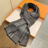 Écharpe de créateur Femmes Hommes Echarpes Cachemire Soie Pashmina Lettre Écharpes De Luxe Hiver Chaud Foulard À Carreaux Châle Wrap Echarpes