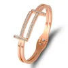 Bracelet de créateur Bracelets pour femme, bijoux de luxe en acier inoxydable, Design Double T Snap, cadeau de printemps