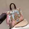 2024 Nya designer Womens Crossbody Shoulder Explosive Models Hand Large Graffiti Color Painting Printing Underarm Bag