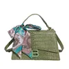 2024 Nieuwe Designer Dames Crossbody Schouder Store Versie Simple Women Messenger Hand Silk SCRAP