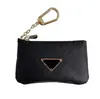 Womens Men Designer Keychain Key Bag Fashion Läderväska Keyrings Brand Coin Pouch Mini Walls Coin Credit Card Holde