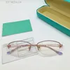 Novo design de moda feminino óculos ópticos 2131 pequena forma oval metal meia armação estilo simples e elegante lentes claras óculos de alta qualidade