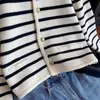 Женские вязаные футболки, корейский модный свитер, кардиган, белый, черный, полосатый, вязаный, женский, зимний, с коротким рукавом, женский, 231109