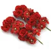 Flores decorativas 1 grupo/60pcs mini vermelho pequeno bouquet de flor de natal