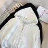 Designer dames zwart-witte trui met ritssluiting, gesloten achterkant, reliëflogo, korte vest met capuchon, top van puur katoen