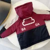 Kindermantel mit Kapuze, Babykleidung, Kinder-Designerjacke, Kapuzenpullover für Kleinkinder, Jungen- und Mädchenjacken, luxuriöser, brandneuer Stil, mit Buchstaben, angenehm warm, 100 % Baumwolle