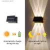 Wandlampen op zonne-energie Wandlamp op zonne-energie Led-licht Buiten Op en neer Waterdicht Zonlicht Hek Veranda Muurdecoratie Tuin Externe blaker Zonnelamp Q231109