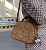 Neue klassische Presbyopie Schulter Messenger Tasche Europäische Retro Brötchen-förmige Tasche Doppel-reißverschluss Kamera Tasche für Frauen