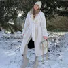 Manteaux longs d'hiver en fausse fourrure pour femmes, surdimensionnés, Style ample, revers ceinturé, manteau en fausse fourrure de lapin, veste Fe, grande taille, vêtements d'extérieur en peluche CoatsL231109