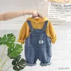 Set di abbigliamento Primavera Autunno Stile Bambini Ragazzi 2 pezzi Set di vestiti Stampata Lettera Salopette di jeans Tuta da neonato per neonato