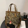 2024 Nuovo designer Womens Cross Cohbody Spalla Leopard Hand Secket Basket Cabe Baske