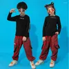 Stage Wear Kids Festival Hip Hop Roupas de moletom preto Tops Streetwear Pantagens de carga tática para meninos Costumo de dança de jazz para meninos roupas