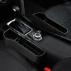 Organizer per auto 2023 Scatola di immagazzinaggio in plastica per fessure per seggiolini auto universali Porta telefono per tazze Accessori Gamma di gadget