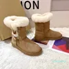 2024-Luxury Designer Womens Snow Bootsウール統合されたカウホーンバックルショートブーツ厚くて豪華なアンチスリップファッショナブルで汎用性の高いファッション