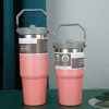 Waterflessen 20 oz 30oz Cups warmte behoud roestvrijstalen tuimelaars buiten grote capaciteit reiskarmugs herbruikbare lekvrije flip cup