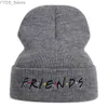 Шапка-бини/кепка с надписью ДРУЗЬЯ Шапка-бини, хлопковая гибкая мягкая теплая модная зимняя шапка для лыжной дружбы, вязаная шапка Skullie YQ231108