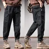 Herrbyxor Autumn Cotton Khaki Baggy Cargo Men Streetwear Casual Elastic midjebälte Löst raka benbyxor