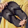 Hausschuhe Sommer Strand Outdoor Sport Sandalen mit verschleißfestem Gummi Business Trend Street Flip Flops Herren Cool Home Bath