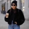 Pelliccia sintetica da donna ic Street Fashion Week Luxury Brand Gardient Ritagliata Cappotto in pelliccia sintetica Donna Inverno 2023 Hot Cool Girls Fluffy Short Fur JacketL231109