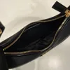 Bolsa de designer de luxo bolsa de ombro pa couro presente de natal moda estilo crescente bolsa de alta qualidade nas axilas 2023 estilo quente