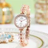 Montres-bracelets Lumière Luxe Petite Femme Élégante Montre Fishtail Femme Nacre Sirène Accessoires Pour Femmes Quartz