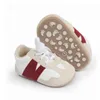 Scarpe per neonati Primi camminatori Fondo morbido Scarpe da ginnastica per bambini per bambini Scarpe prewalker antiscivolo per ragazze dei ragazzi