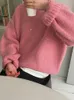 Kvinnors tröjor 10 färger rosa kvinnor tröja vinter pullover kvinnlig stickning overzie långärmad löst stickad ytterkläder vit 231109