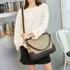 2023 Top Design Luxury Bags high quality can be and mixed batches Online celebrity Tiktok Weiye same women old flower mother middle-aged