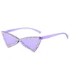 Lunettes de soleil Mosengkw Vintage mignon oeil de chat diamant personnalité couleur bonbon femmes lunettes de soleil UV400