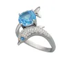 Fedi nuziali Bellissimo e brillante anello con zaffiro intarsiato a forma di delfino Design creativo Accessori per gioielli di moda da donnaNozze