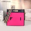 2024 Nouveau designer pour femmes crossbody bodage double couleurs brodées en toile à main