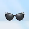 2023 Vente Fashion contre Femmes Lunettes de soleil Polarized Whole Eyewear Accessory Luxury Design Summer Style Femme Girl Sun Glasses4463950