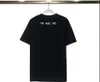 2023 Estate Uomo Magliette Donna Designer T-shirt allentate Marche di moda Top Uomo Polo Camicia casual Luxurys Abbigliamento Strada Pantaloncini Abiti a maniche Magliette M-XXXL