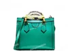 AAA Fashion Bags The Tote Bag Luxurys Bolsos Bolsos de diseñador Cinturón Hombro Crossbody Bag En relieve Compras Viajes Totes Lady Luxury Handbag Classic Women Monedero