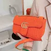 2024 새로운 디자이너 여성 크로스 바디 스프링 스테이션 스퀘어 메신저 휴대용 체인 표준 가방